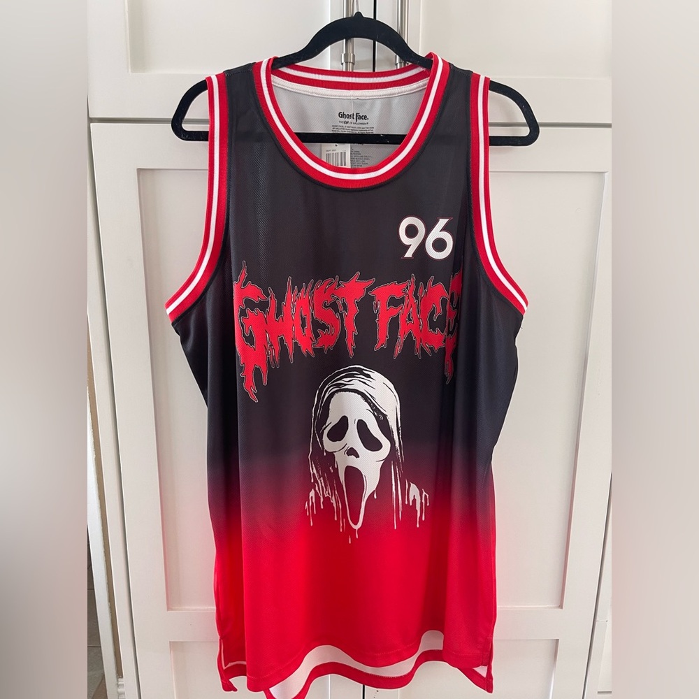 Unisex Adult Size Medium Ghost Face SCREAM 96’ Ombré Basketball Jersey NWT